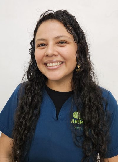 marcela-jaramillo-medica-veterinaria